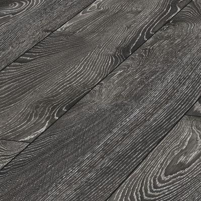 Authentik Classic Oak Shine Black Laminatboden