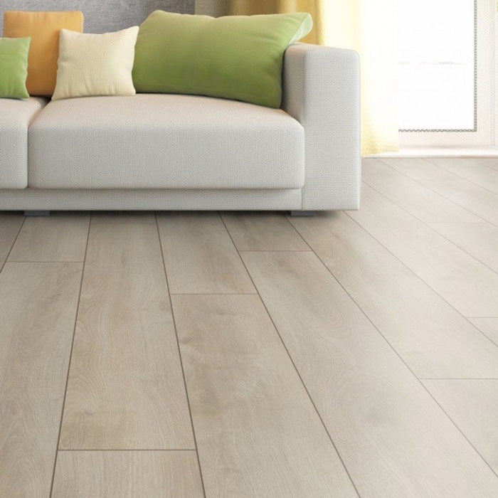 Optima Superior Eiche Beige Laminatboden